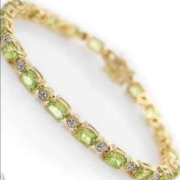 Jewelry - 9.02 Ct Peridot & Diamond 18KGP Designer Bracelet